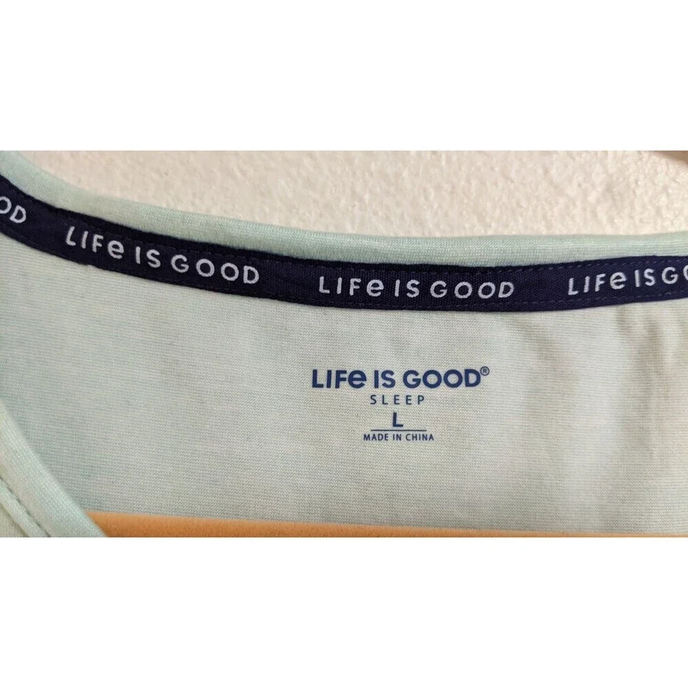 NWT~Women's Life Is Good 